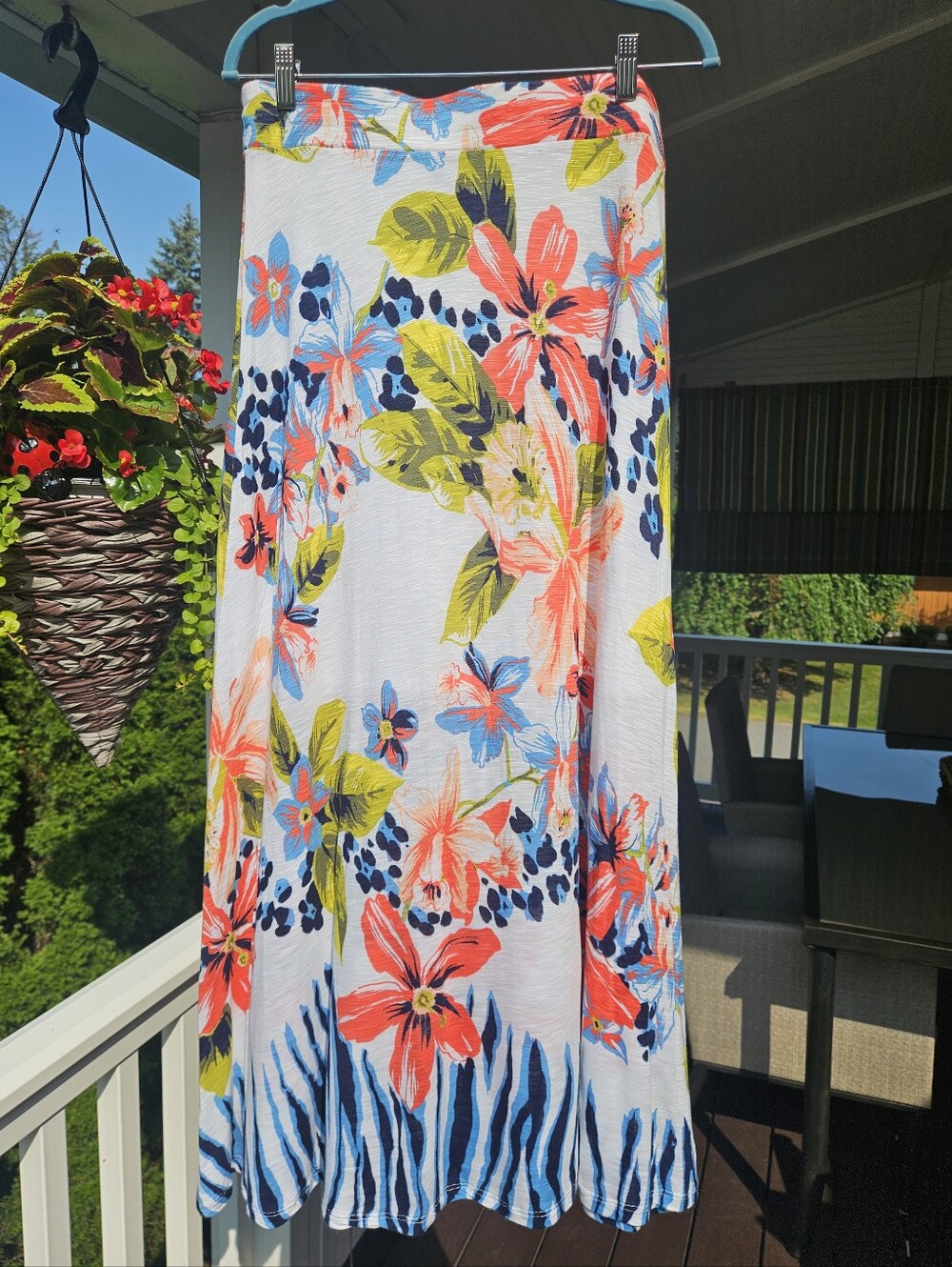 Tommy Bahama Floral Print Maxi Skirt with Drawstring Waist - White Multi 40in - Picture 2 of 8